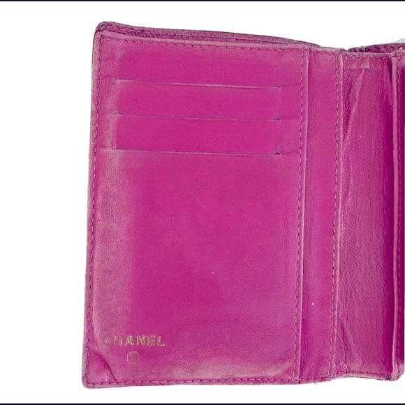 Chanel Pink Caviar Wallet - Picture 5 of 12